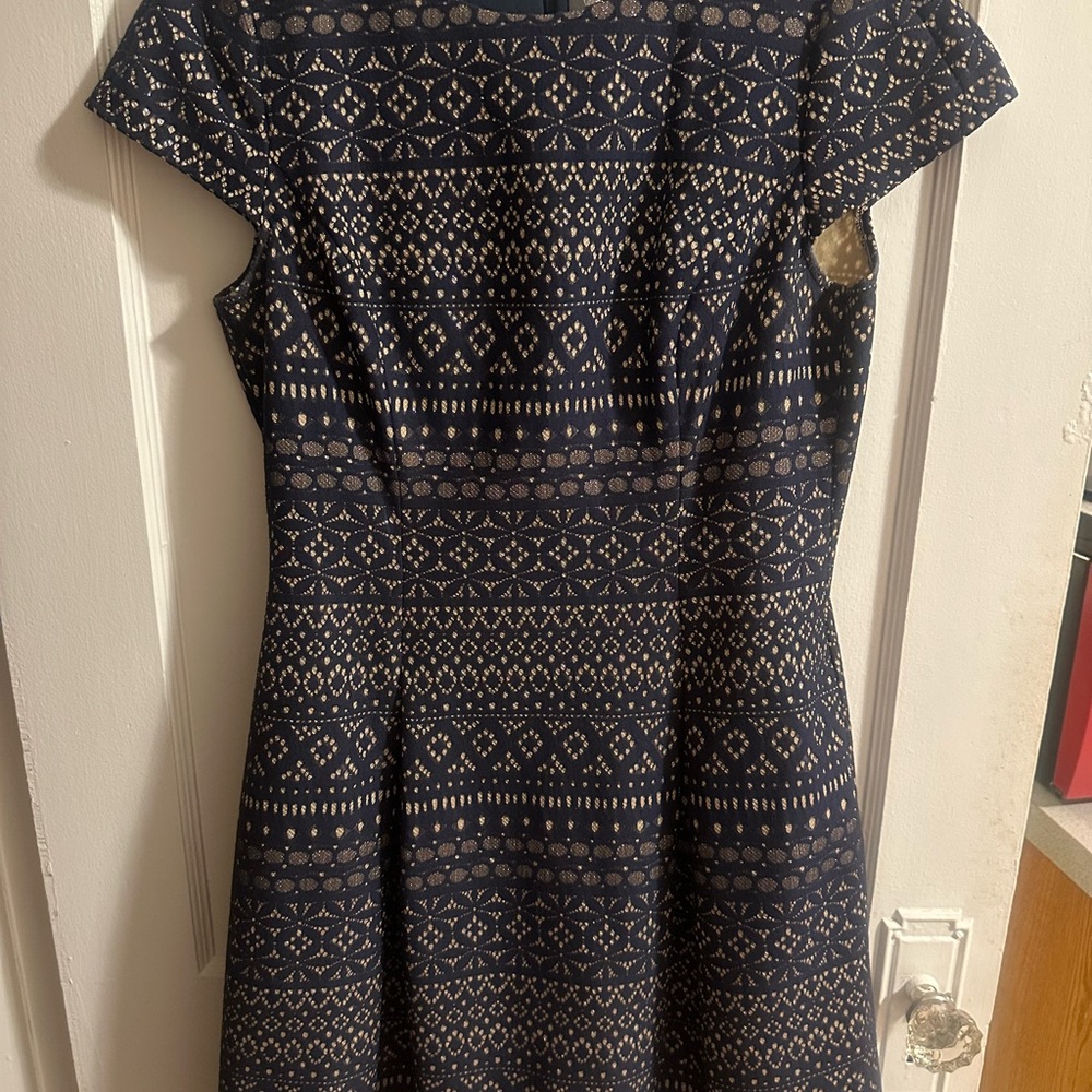 Vince Camuto Navy and Cream Geometric Mini Dress